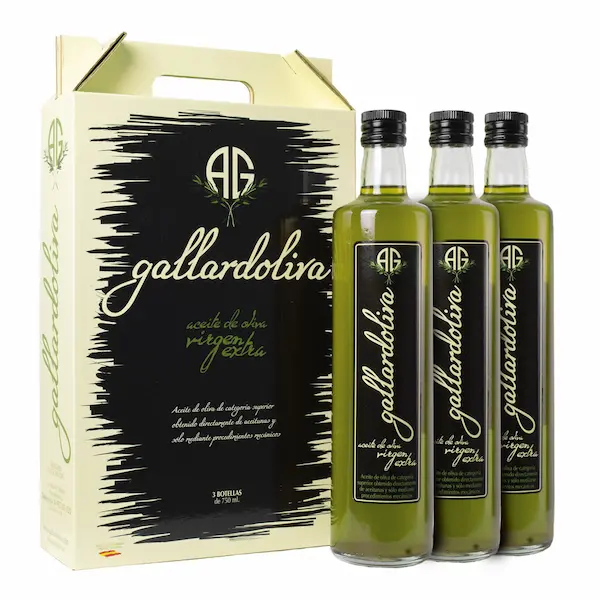 Estuche de 3 Botellas de 0.75 litros de aceite de oliva virgen extra coupage.