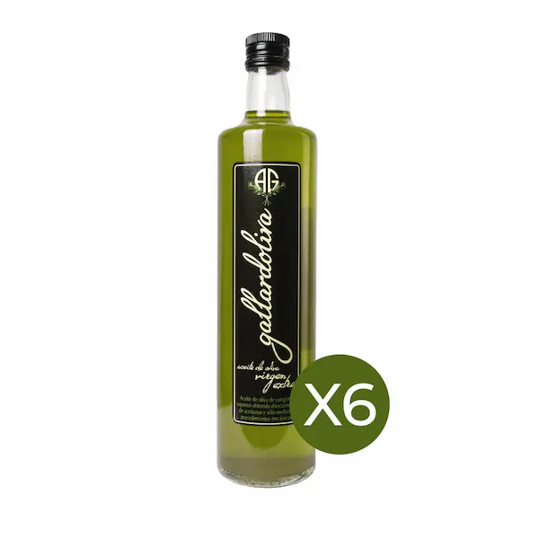 Estuche de 6 Botellas de 0.75 litros de aceite de oliva virgen extra coupage.